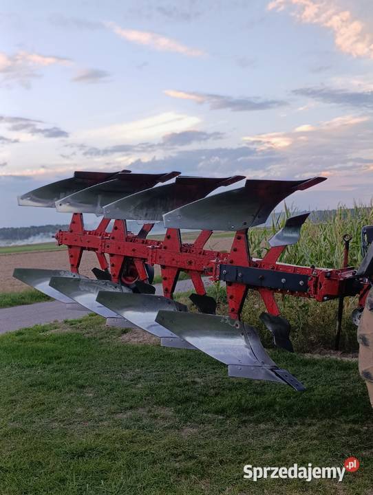 Pługi obrotowe 4 skibowe 31 super stan resorowe Kożuszki