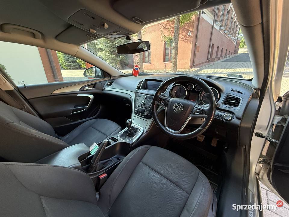 Opel Insignia 18 benzyna 140 2009r Anglik Stan lubelskie Chełm