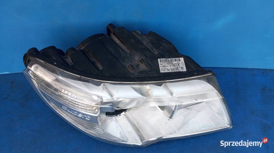 LAMPA PRAWY PRZÓD EU XENON SKODA SUPERB II 2 3T1 Nowy Tomyśl