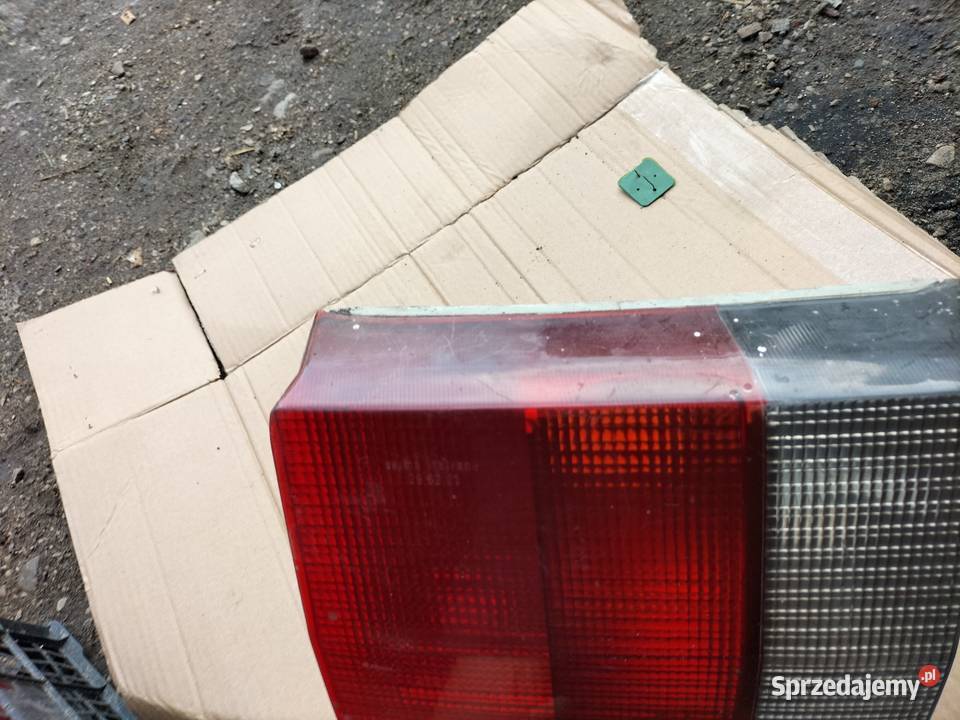 AUDI 80 B3 SEDAN B4 KOMBI LAMPA TYŁ TYLNA LEWA Kamień-Kolonia sprzedam
