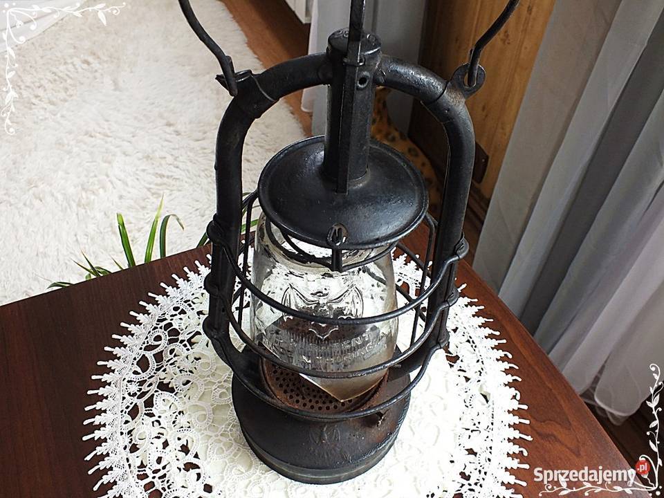 Stara lampa naftowa Nietoperz z lat 2030 I poł Żary
