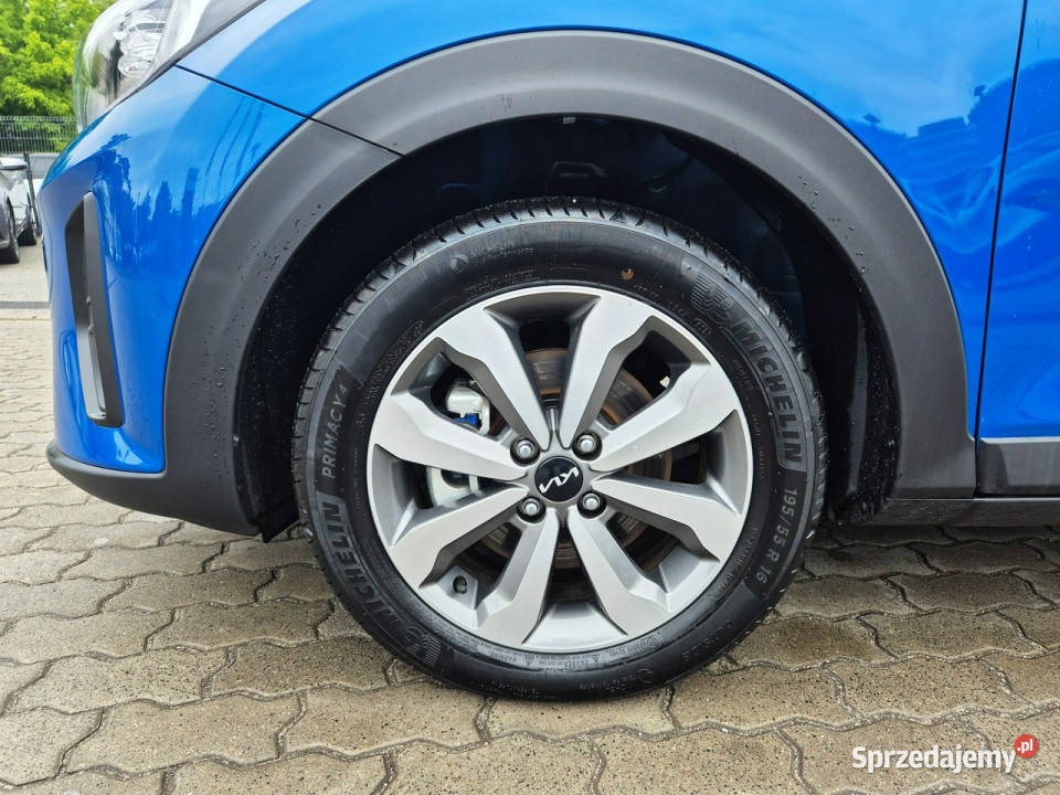 Kia Stonic 10 100 6 MT Wersja M Salon FV23 kurtyny powietrzne