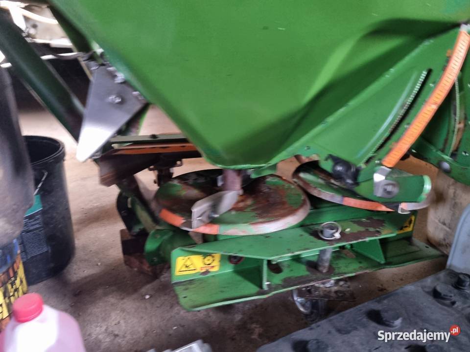 Rozsiewacz nawozów Amazone dwutalerzowy Rozsiewacze nawozów Zbójno