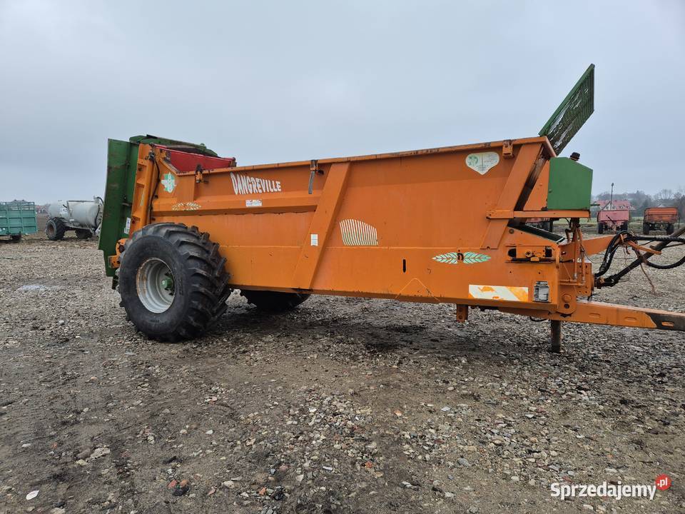 Rozrzutnik obornika Dangreville Rolland Jeantil Okrzeja