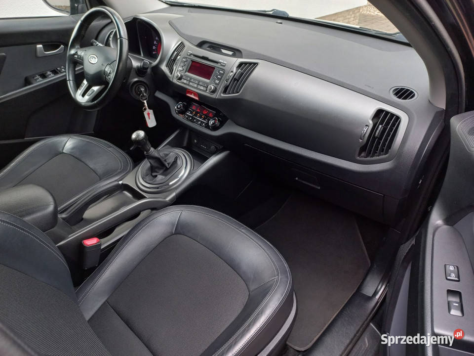 Kia Sportage 20ibenzynaKLiMAtyzacjaalufelgi czarny Olsztyn sprzedam