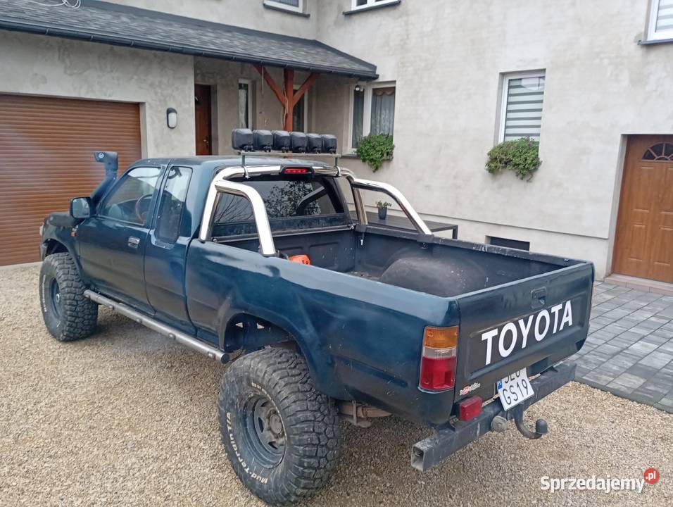 Toyota hilux V 24d legenda 2/3 Samochody osobowe Lubliniec