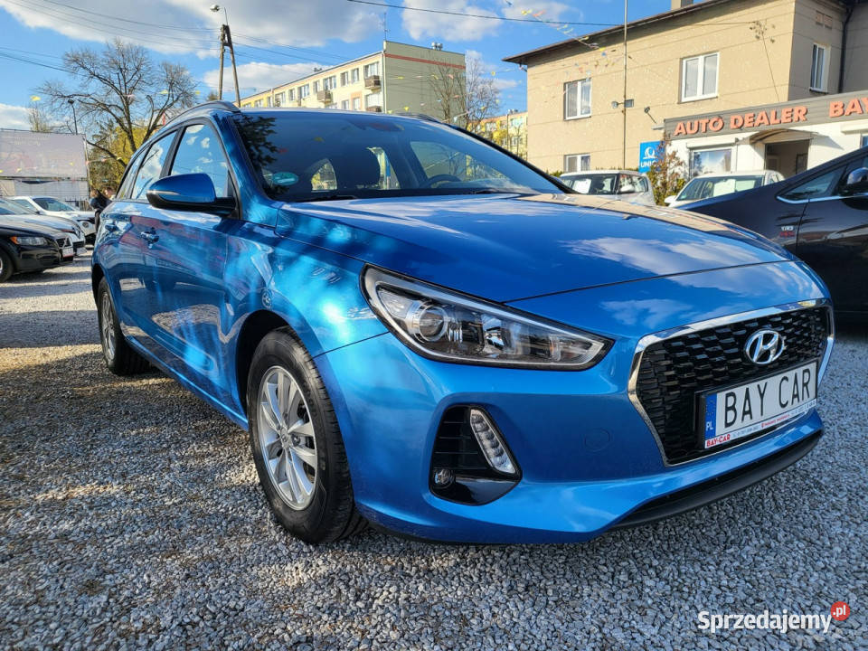 Hyundai i30 10 Turbo 120 100 Przebieg 52 Z lakier metallic i30 Pabianice