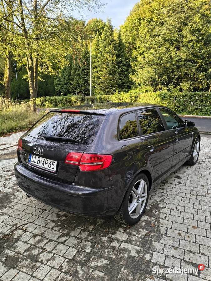 Audi A3 8P Sportback 16MPI 102 Ambietne garażowany Lubań