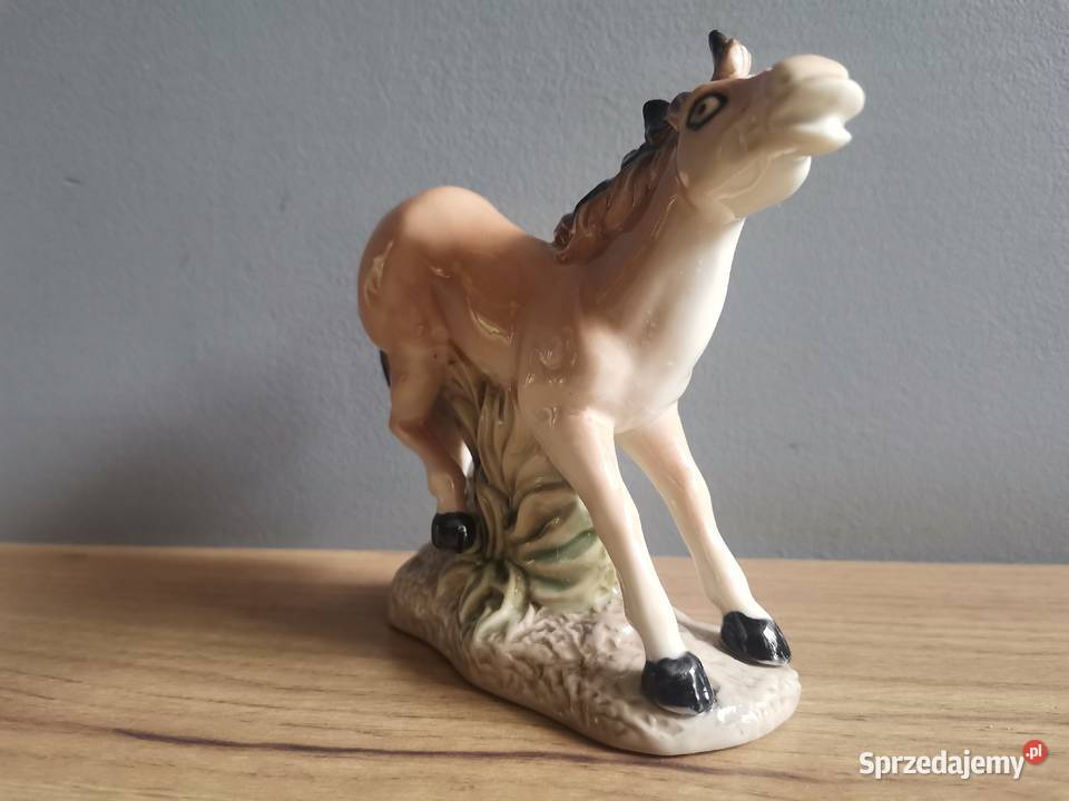Stara figurka porcelanowa Koń śląskie