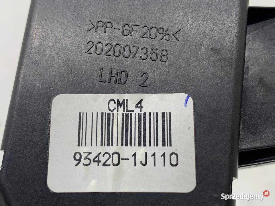 PRZEŁĄCZNIK WYCIERACZEK HYUNDAI i20 934201J110 osobowe sprzedam