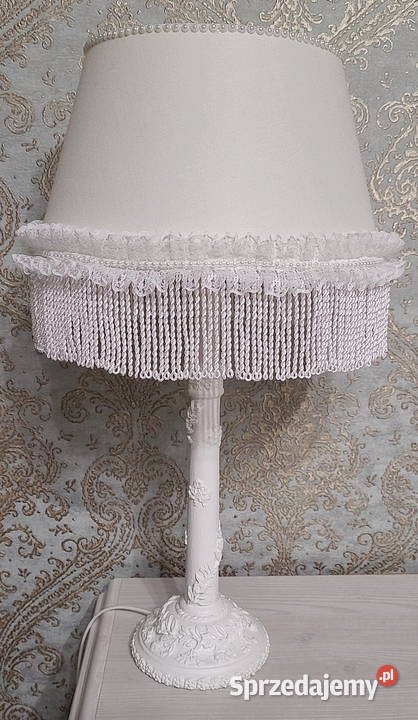 Lampa drewniana ze sztukaterią Oświetlenie mazowieckie Radom