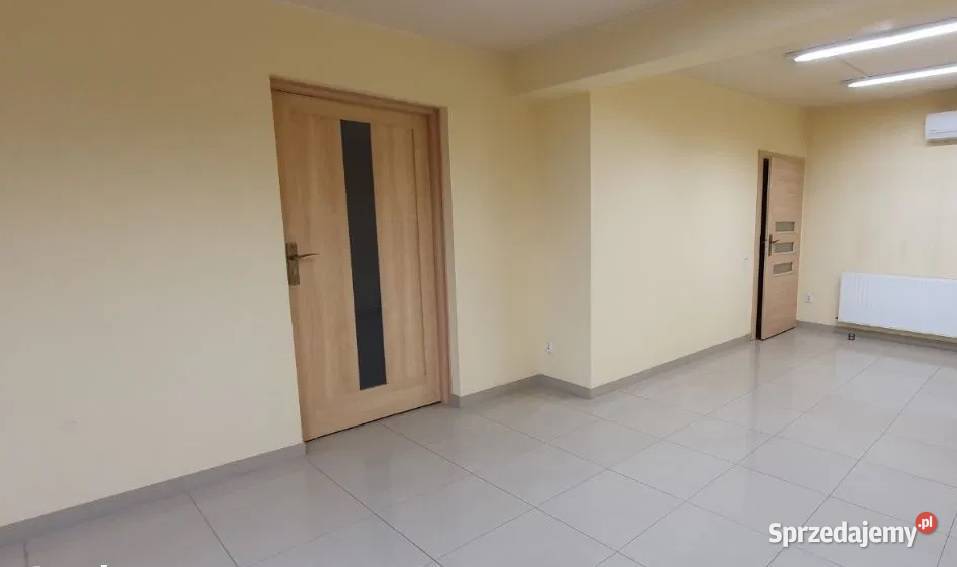 LOKAL HANDLOWO USŁUGOWY Warszawa