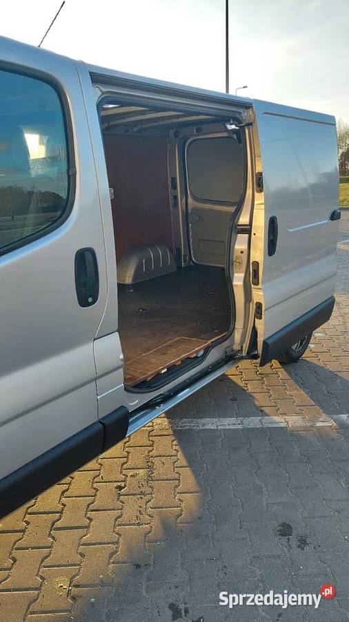 Opel Vivaro 2xdrzwi klima 20 super stan Końskie