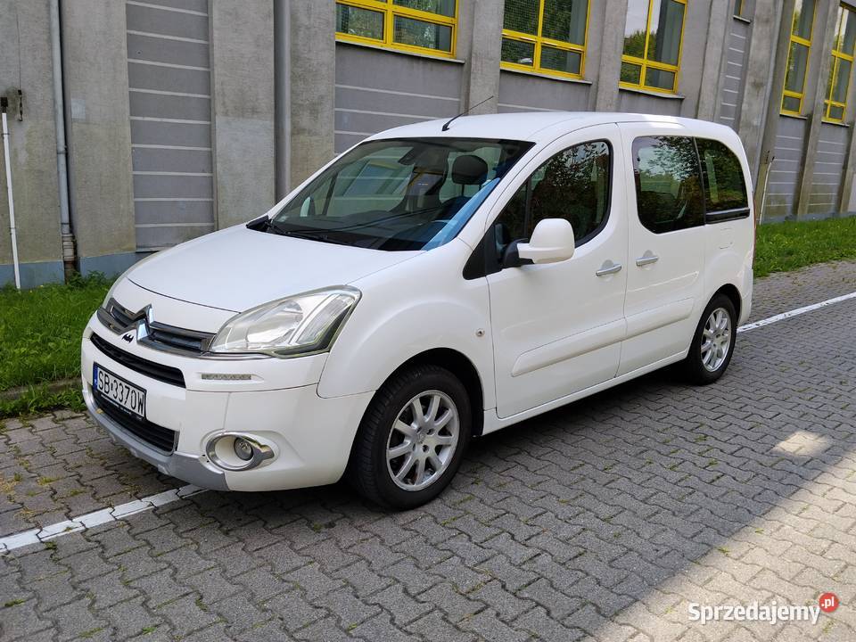 Citroen Berlingo 16 HDI nowy rozrząd filtry 1600cm3 sprzedam