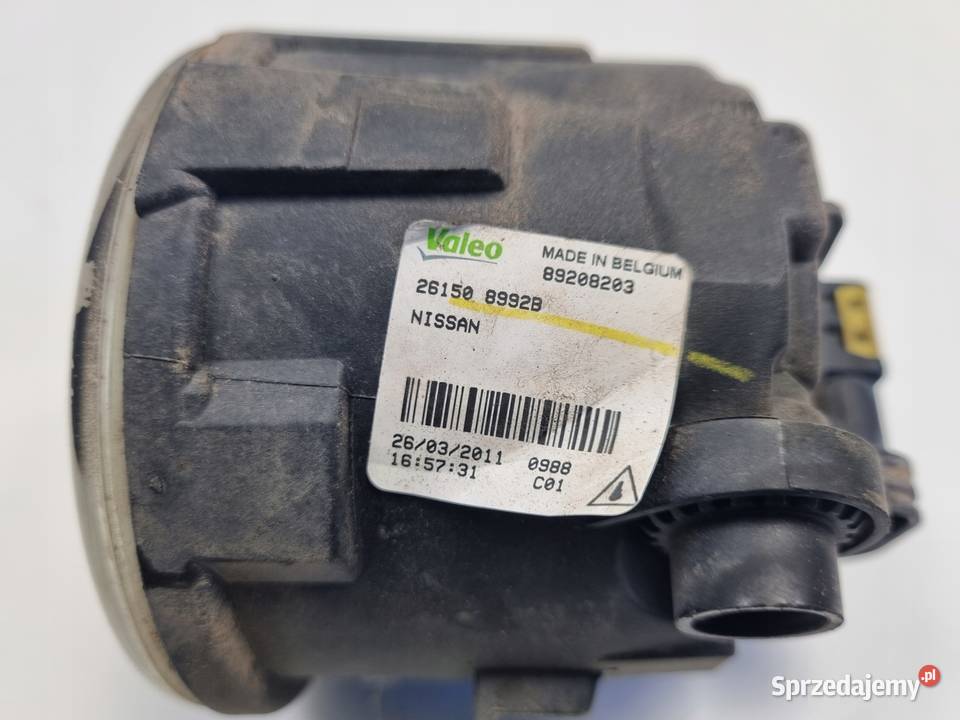 Nissan Juke PRAWY HALOGEN PRZECIWMGIELNY Ramka sprzedam