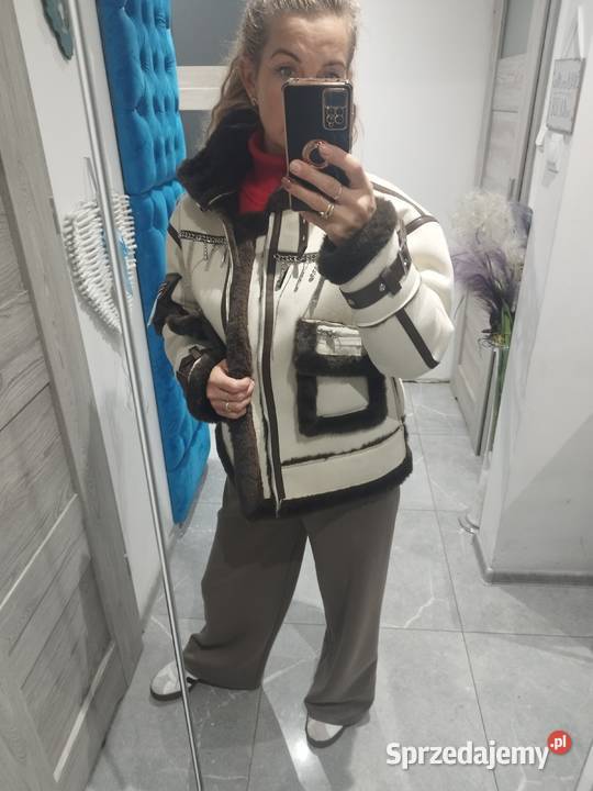 Futerko biało brązowe nowe sm Głogów