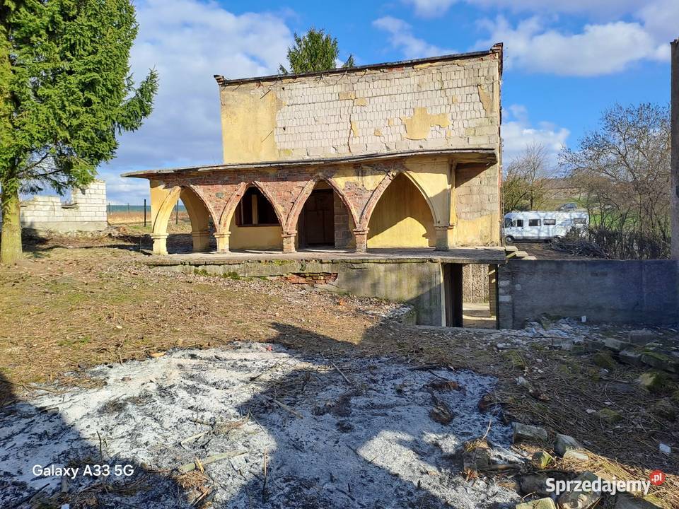 Dom do kapitalnego remontu z dużą działką Jankowice sprzedam