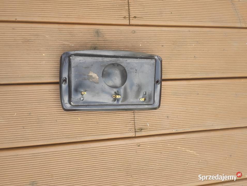 Lampa tylna FSO Warszawa 223 Nysa osobowe sprzedam