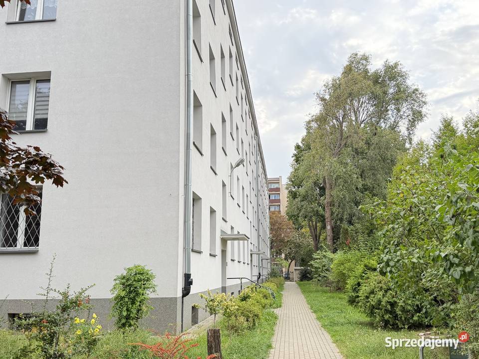 STARE BIELANY 4453 m 2 POKOJE CEGŁA 33 WIDOK NA 3 piętra i więcej Sprzedaż Warszawa