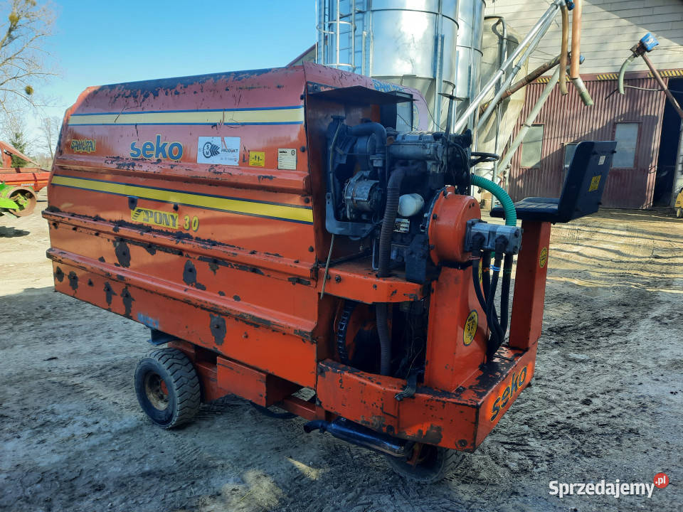 Wóz paszowy samojezdny SEKO PONY 3 0 3 m3 2005 Czerkiesy