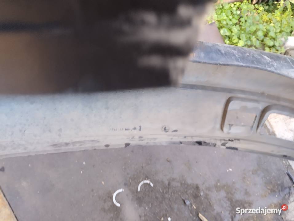 przedni zderzak vw t4 caravelle multivan Gniew sprzedam