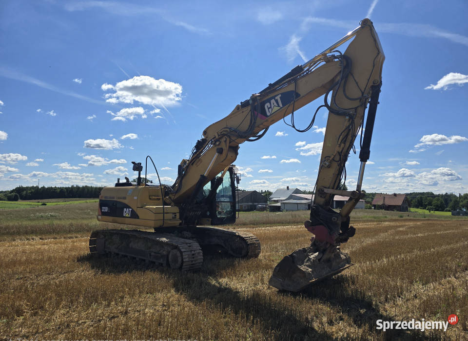 Koparka gąsienicowa CAT 323D L 257 t łyżka