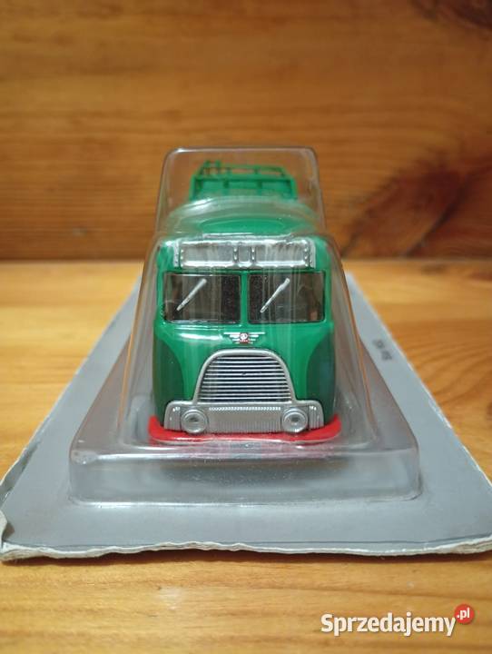 STAR N52 Kultowe autobusy auta PRL kolekcja mazowieckie Warszawa