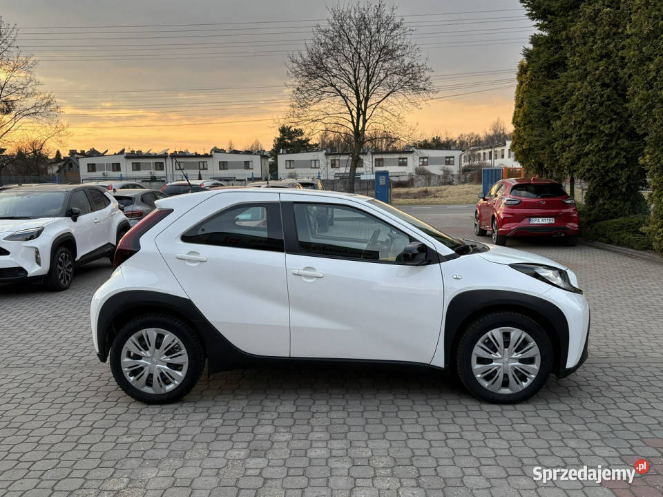 Toyota Aygo X Rezerwacja 72KM