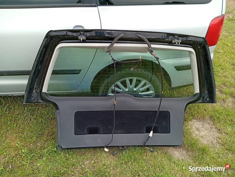 Volkwagen Passat B5 fl kombi klapa tył L041 Iława
