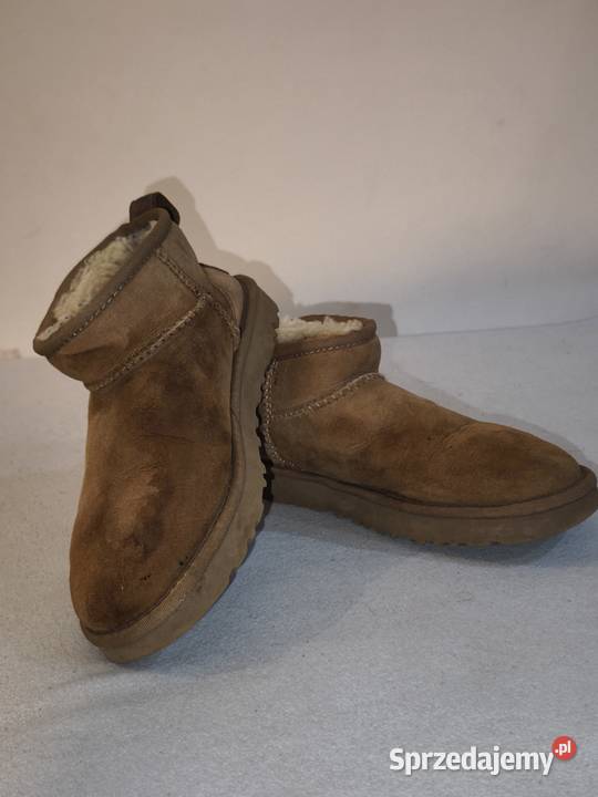 Oryginalne botki UGG Legionowo