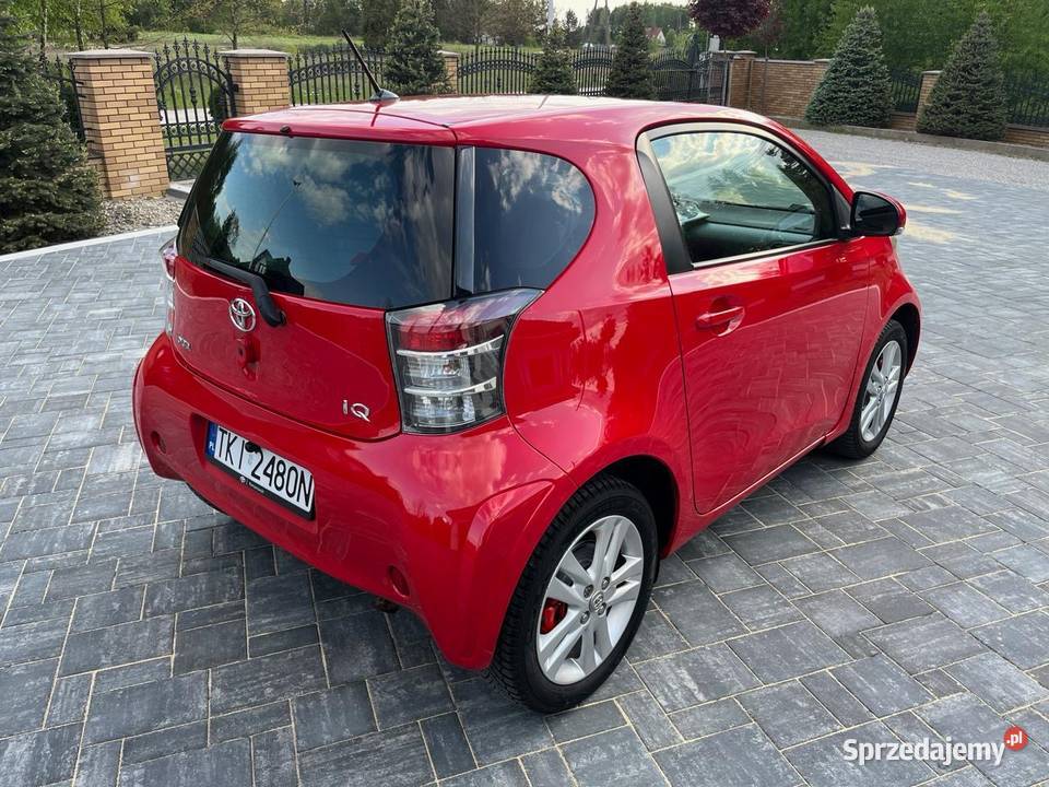 Toyota IQ 133 benzyna6 biegów Kamery CarPlay bez iQ świętokrzyskie Daleszyce