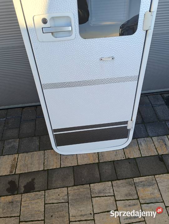 Drzwi przyczepy kempingowej Dethleffs 1725x555 Odrowążek