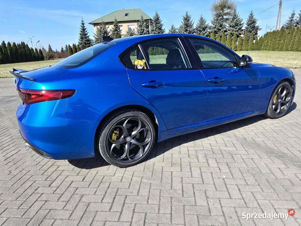 Alfa Romeo Giulia 20Turbo Benz isofix sprzedam
