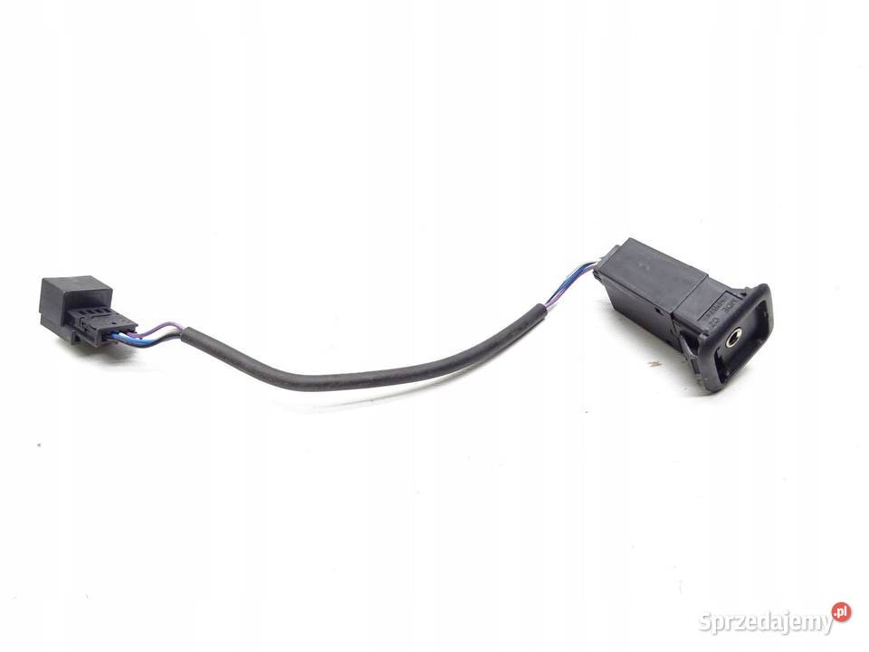 GNIAZDO WTYCZKA AUX PRZEWÓD 4G0035474 AUDI A6 C7