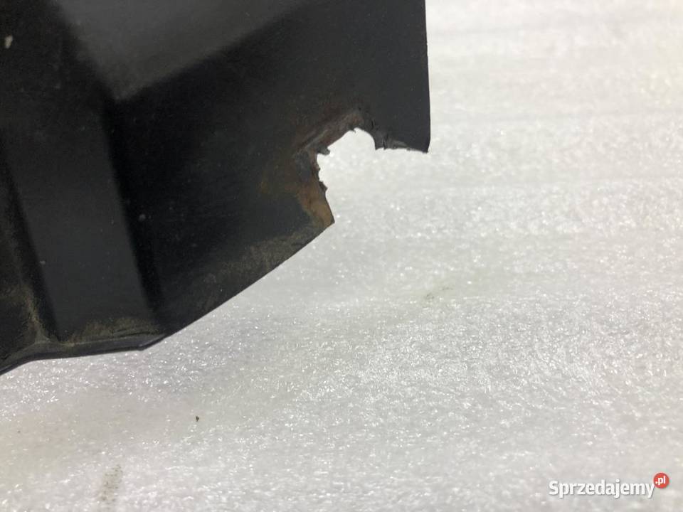 NADKOLE LISTWY TYŁ NISSAN NAVARA D22