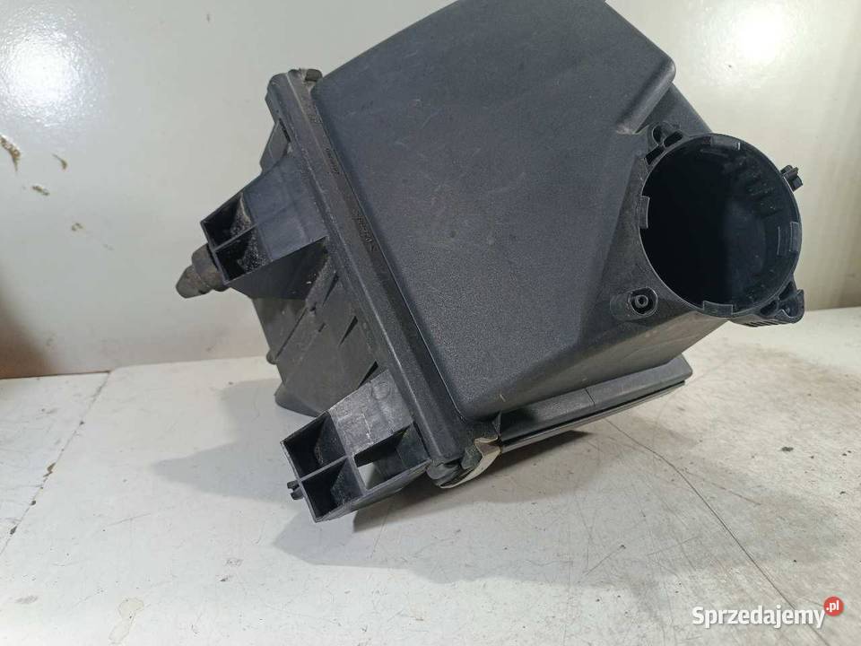 OBUDOWA FILTRA POWIETRZA AUDI A4 B5 25 TDI Obudowy filtrów
