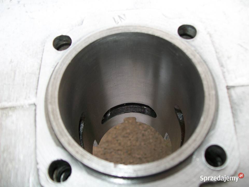 WSK 175 WIATR M21W2A SILNIK 059 TŁOK CYLINDER Świerzawa