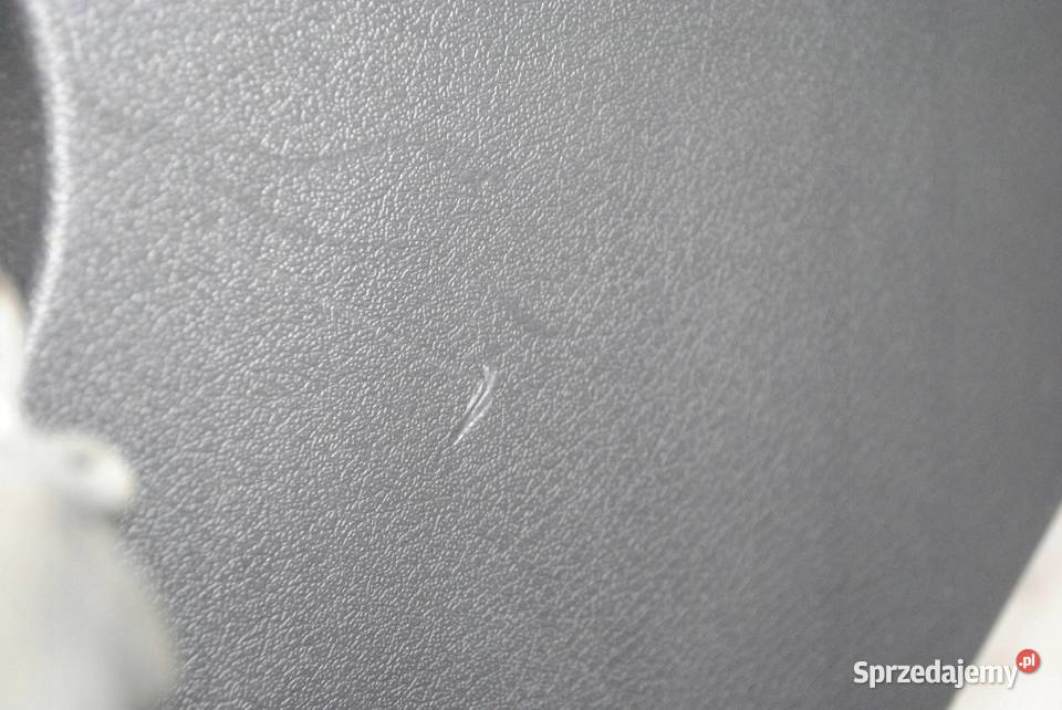 SCHOWEK PASAŻERA JEEP COMPASS LIFT osobowe wielkopolskie