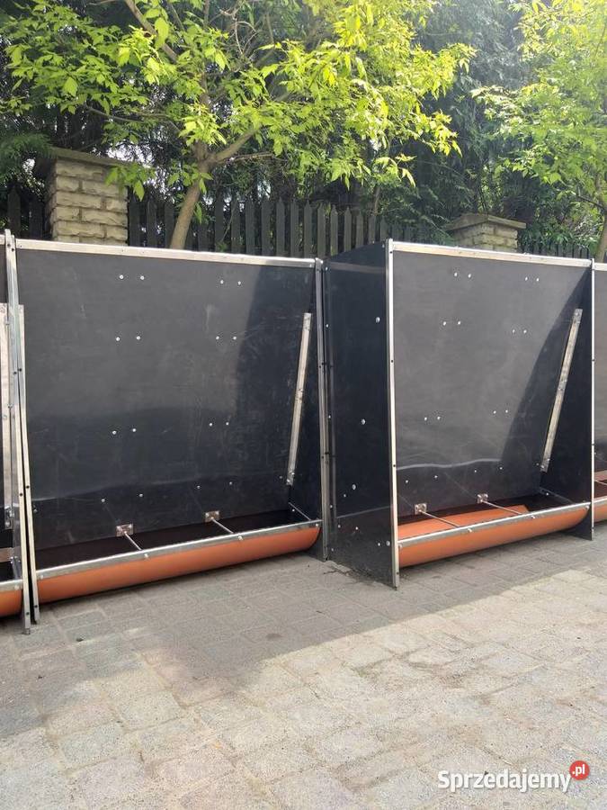 Automat Paszowy trzody KARMNIK z płyty PE Moszczenica