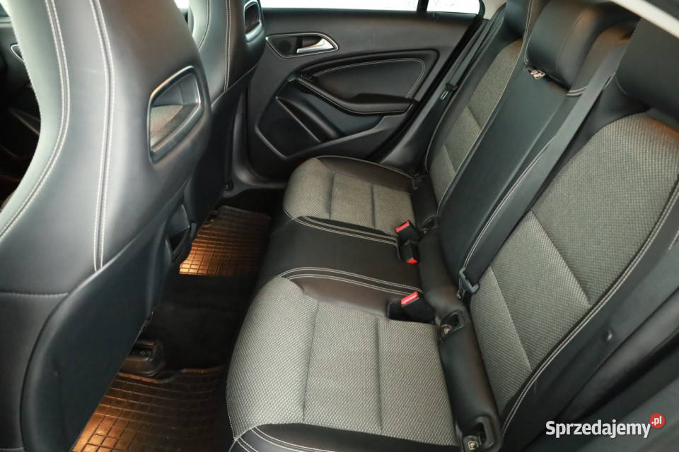 Mercedes CLA 180 ABS Piaseczno