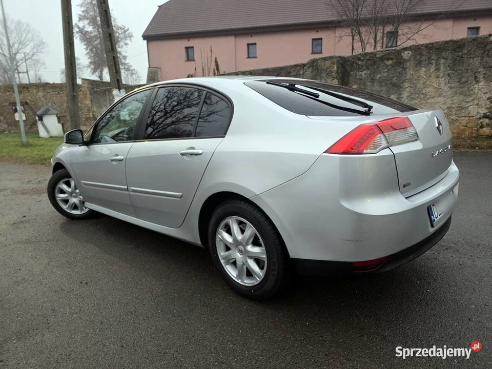 Renault laguna III 20 diesel 150 koni 6biegowa Laguna