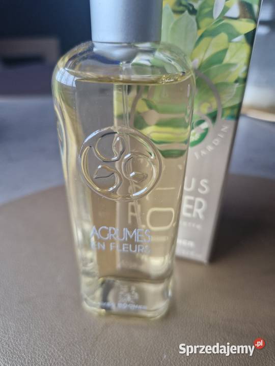 WODA TOALETOWA 100 ML Łomża sprzedam