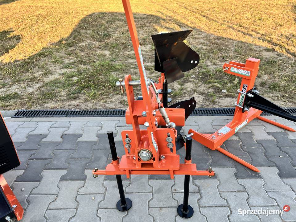 Pług obrotowy 230 GEOGRASS do mini ciągnika Góra Kalwaria sprzedam