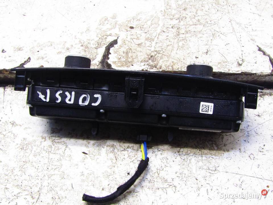 PANEL KLIMATYZACJI NAWIEWU OPEL CORSA F 39231171 osobowe Panele sterowania, przełączniki