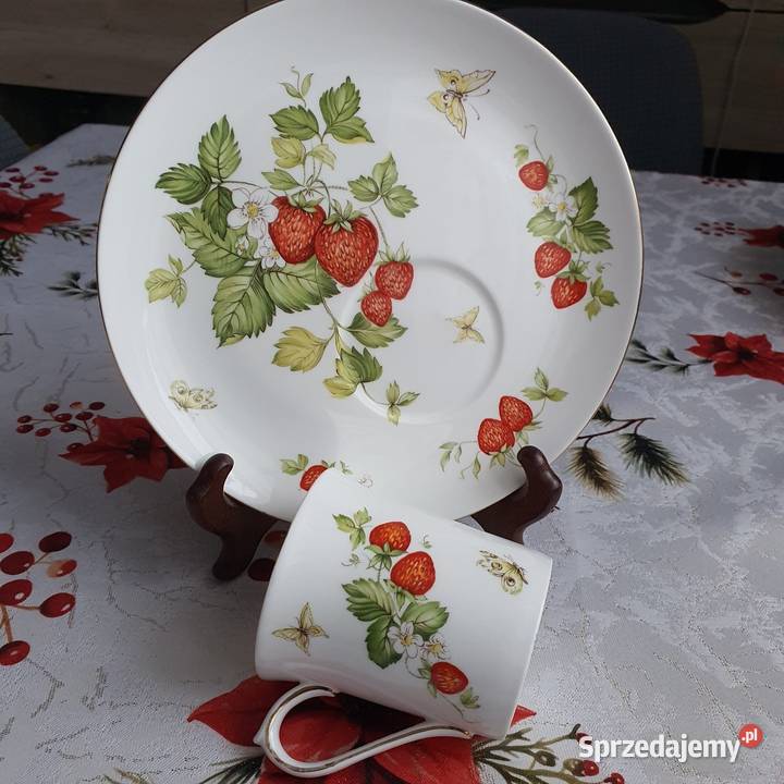 Queens filiżanka porcelanowa Nowa Sól