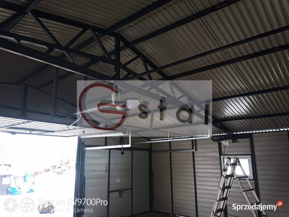antracytowy garaż blaszak 9x6 automat drzwi okno