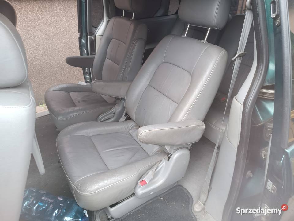 Kia Carnival siedzenie fotel tył tylny Rok produkcji 2005 Częstochowa sprzedam