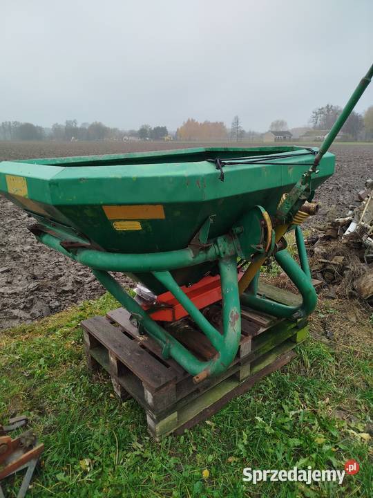 Rozsiewacz nawozów amazone zaf 800 Nacpolsk