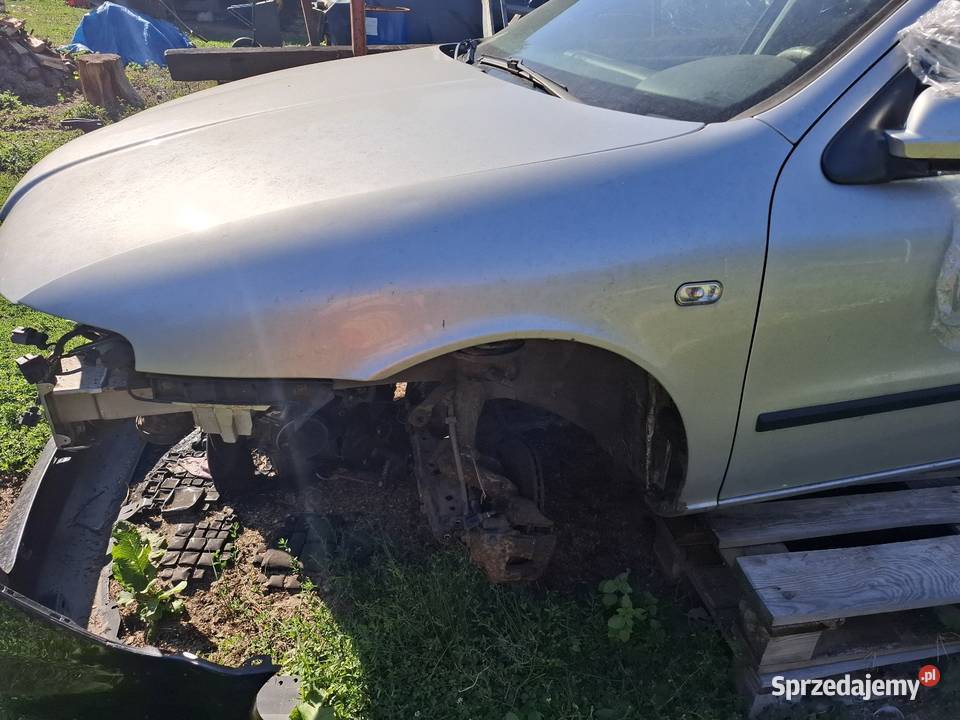 Błotnik lewy przód Seat Toledo II Leon I LS7N Przyborów