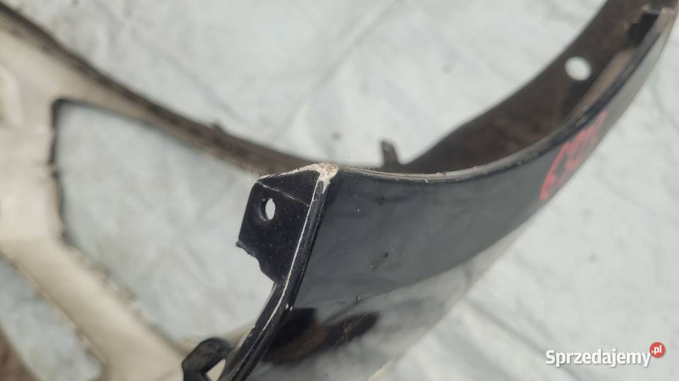 FORD C II 10 ZDERZAK PRZEDNI PRZOD osobowe Ruda Śląska